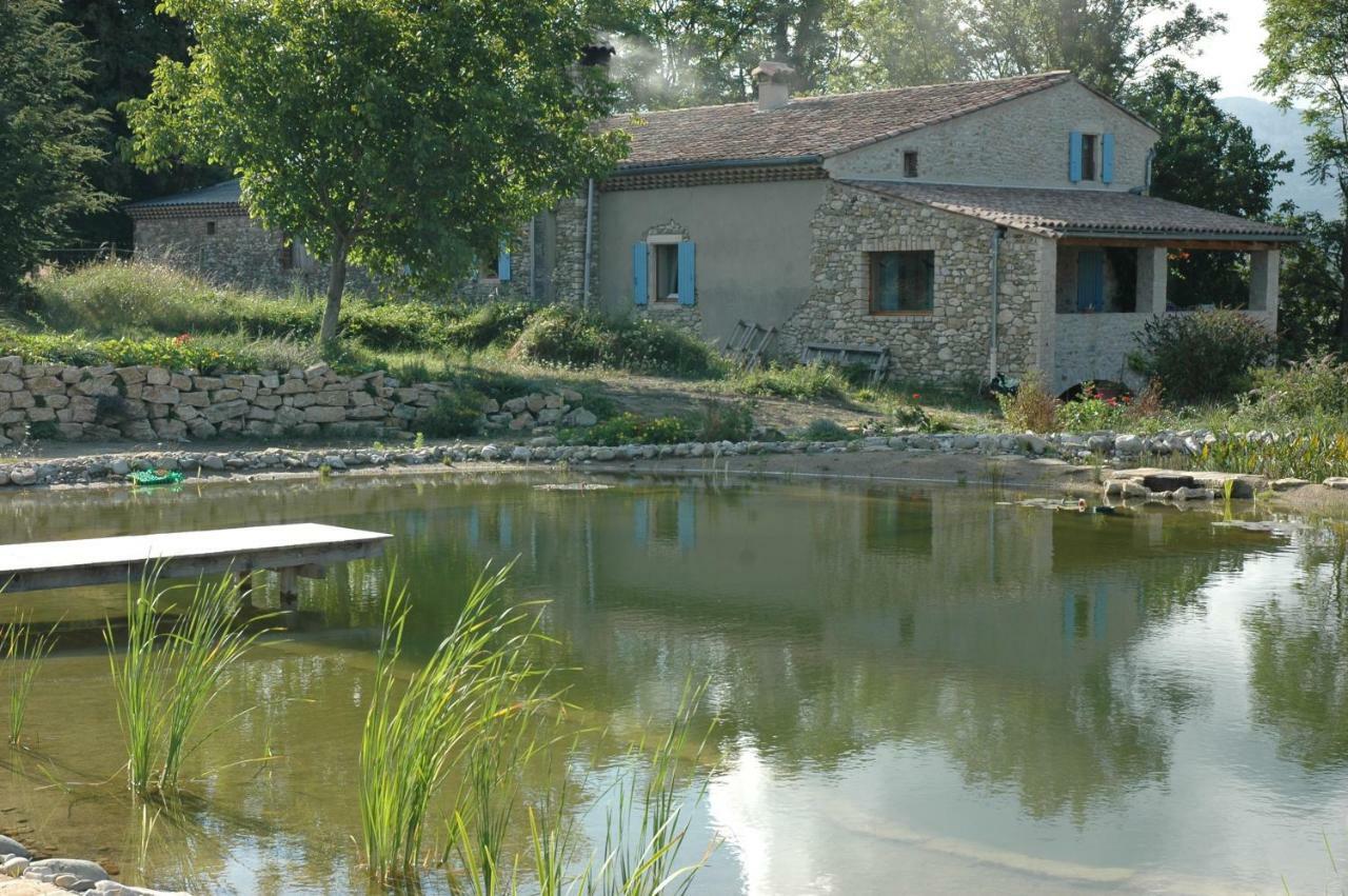 Les Griottes Bed & Breakfast Charols Exterior photo